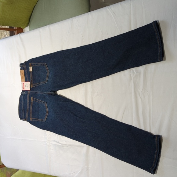 Levi's 10R Blue Straight Leg Kids Jeans with Floral Embroidery NEW WITH TAGS!! - Picture 5 of 11